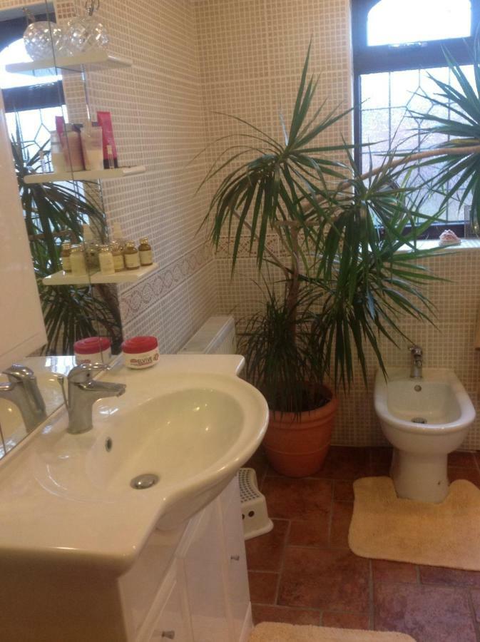 The Cedars House B&B Nuneaton Esterno foto